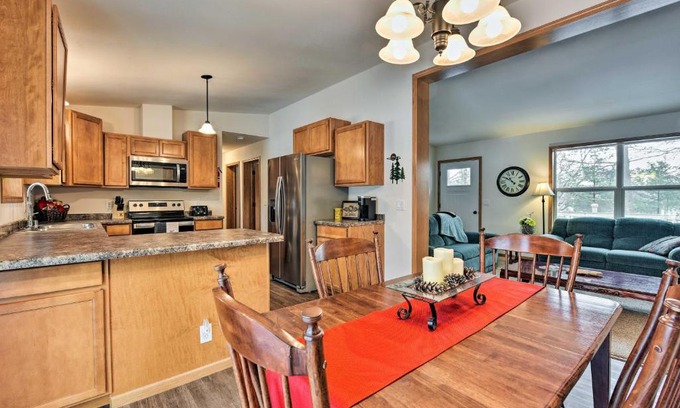 Tainter Lake House | Family-Friendly Getaway with Tainter Lake Access!