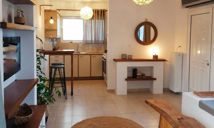 Eretria House | Family-friendly