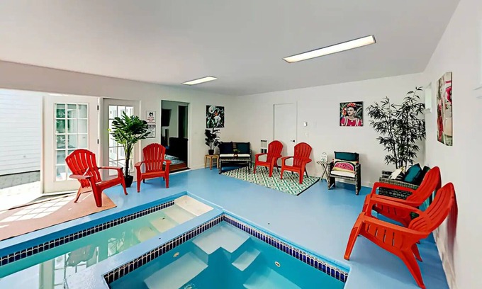 Larkspur House | Family-Friendly Home | Indoor Heated Pool & Hot Tub | Pets Welcome!