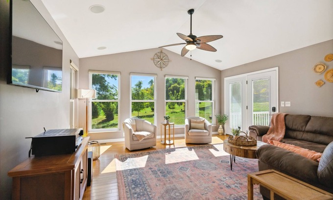 Shiloh House | Family-friendly house with large deck & yard adjoining local Christmas tree farm