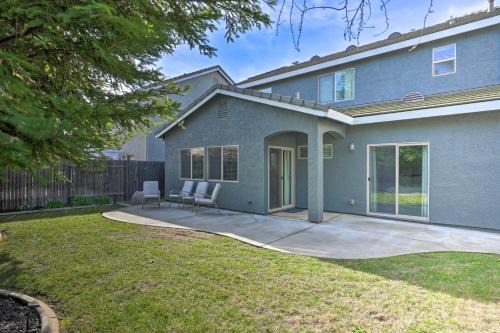 Lincoln House | Family-Friendly Lincoln Home 8 Mi to Casino!