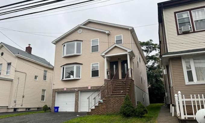 Passaic Apartment | Family Friendly NYC Access 7 Guests
