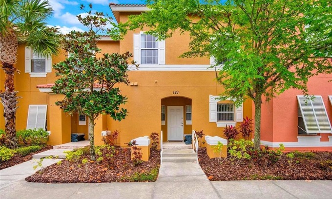 Lake Berkley House | Family-Friendly Resort 3 BR Townhouse