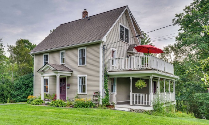 Barre House | Family-Friendly Retreat in Barre: 2 Spacious Decks