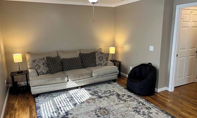Guntersville House | Family Friendly Townhouse Near Lake and Shopping