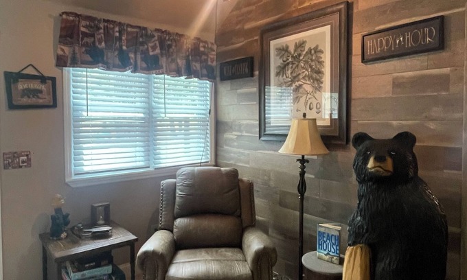 Dingmans Ferry House | FAMILY FRIENDLY HOME TO ENJOY THE OUTDOORS