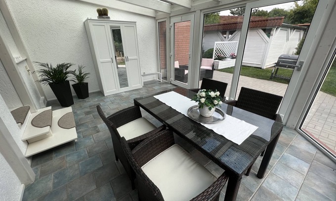 Badow Condo | Family-friendly vacation apartment with conservatory