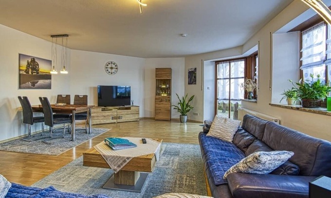 Wenzenbach Apartment | Family-friendly vacation apartment with two bedrooms and private terrace