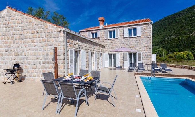 Konavle Villa | Family-friendly villa with pool in a quiet village close to the cleanest beaches