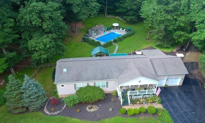 Warwick Villa | Family Fun Getaway near Cascade Lake in Warwick NY