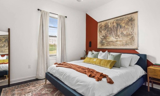 Hillsboro Village Condo | Family Gem | 2 KG BD | Free Park | Music Row