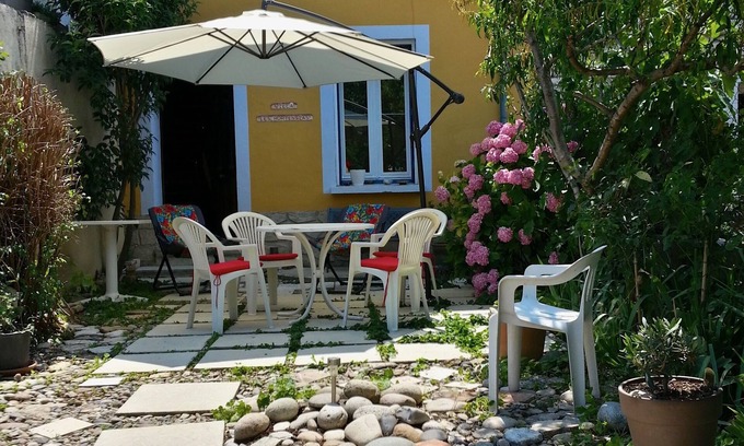 Saint-Martin-d'Ardeche House | Family house "Villa les Hortensias" southern ardèche