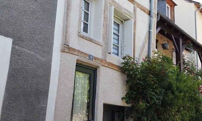 Terrasson-la-Villedieu House | Family House for 5-6 people
