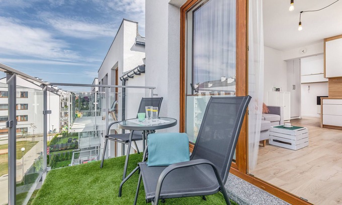 Kolobrzeg Apartment | Family Holiday Apartment Artyleryjska | 2 Bedrooms, Balcony, 3 km to the beach