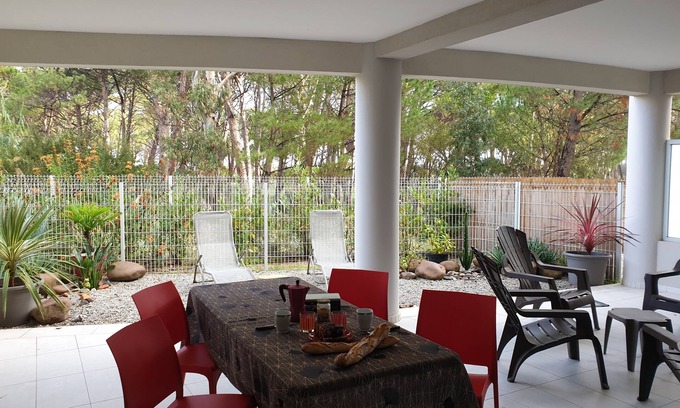 Calvi Apartment | FAMILY HOLIDAY AT THE WATER!