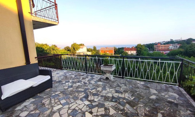 Mihotici Apartment | Family home apartman