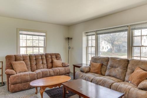 Waterloo House | Family Home By Theme Park and Waterloo Arts District