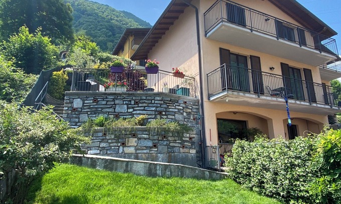 Dizzasco House | Family home with lake views and close to centre of charming village on Lake Como