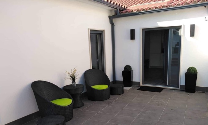 Varzea de Sintra House | Family house with a lovely patio - pet friendly