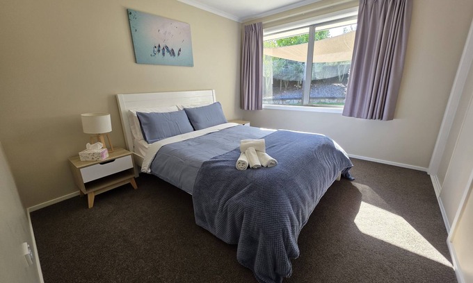 Rolleston House | Family Paradise Retreat 3BRHaven with Sauna and Massage Chair