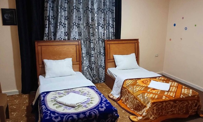 Wadi Musa House | Family Petra Stay 3BR Near Downtown