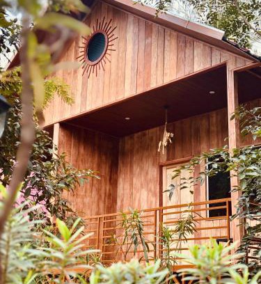 Maraiyur Bed & Breakfast | FAMILY RESORT MARAYOoR KANTHALLOOR