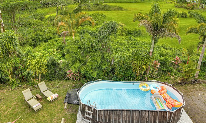 Mountain View House | Family Retreat in Mountain View: Pool & Hot Tub!