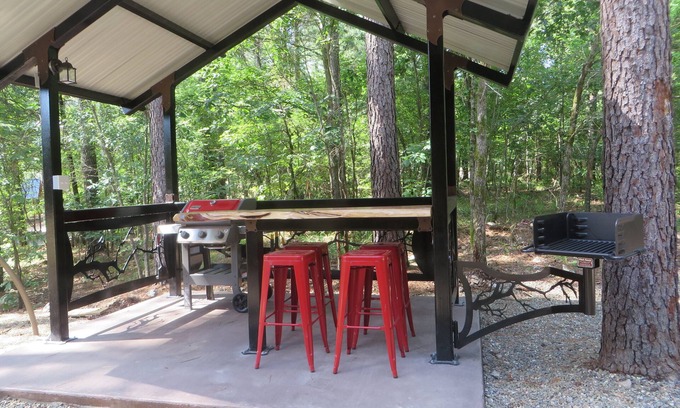 Hochatown Cabin | Family Reunion Headquarters - Kings Landing
