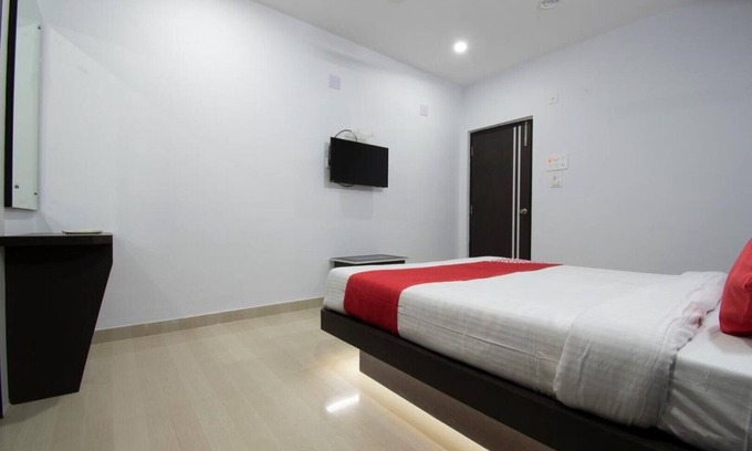 Danapur House | FAMILY ROOM 2-S G INTERNATIONAL
