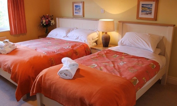 Killaloe Bed & Breakfast | Family Room at Blossom Hill Bed and Breakfast