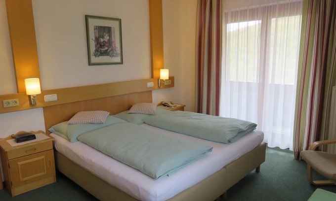 Hinterstoder Other | Family room "Feuerlilie" with mountain view - Berghof Sturmgut