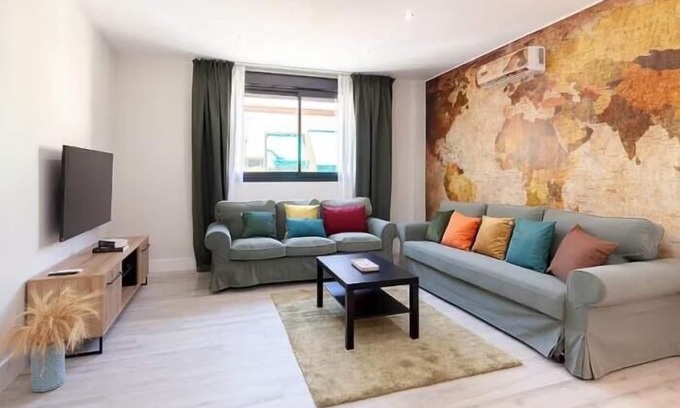 La Buhaira Apartment | Family suit 1 Luxe Nervión charms of Seville