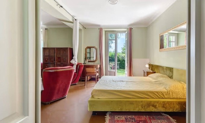 Capolago Apartment | Family suite with fireplace and terrace in villa with park-Lago di Varese