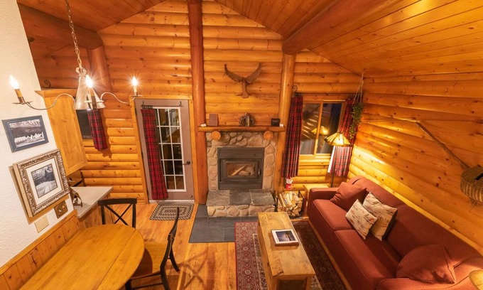 Lake Louise Cabin | Family Superior Two Bedroom Cabin
