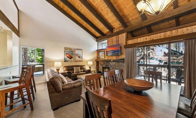 South Lake Tahoe Condo | Family Tahoe Retreat: Beach, Pool & Hot Tub LLV401