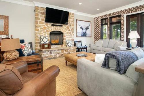 Gladewater House | Family Tides! Lake Gladewater