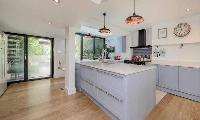 Highbury House | Family Townhouse, by Veeve