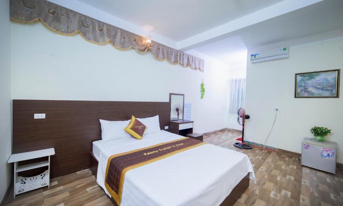 Soc Son House | Family Transit 2 Hotel