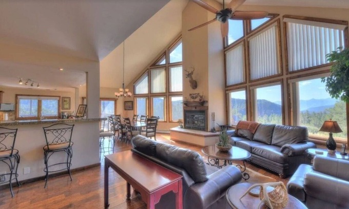 Howard House | Family Vacation near Salida, Colorado at private Mountain Ranch