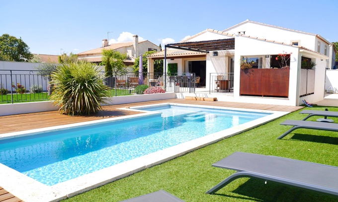Bouillargues House | FAMILY VILLA "FULL OF CHARM