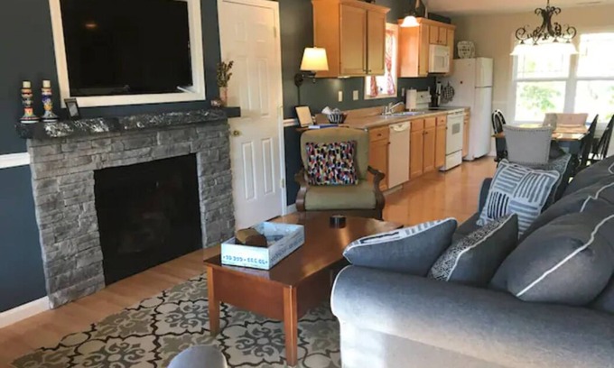 Taylorsville Cottage | Family Wooded Retreat- Cottage 41