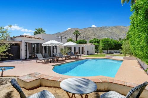 The Movie Colony House | Famous Movie Colony Estate- Casa de Amigos Estate- Ultra Luxe, Pool, Spa, Firepit 4bd, 3.5bth