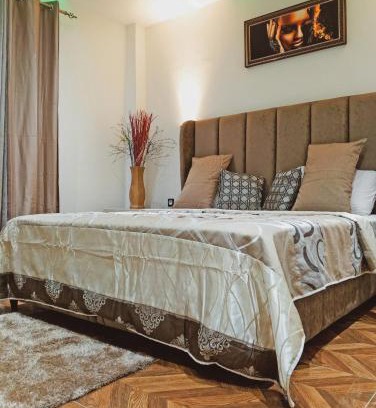 Douala Hotel | FAMY Hotel