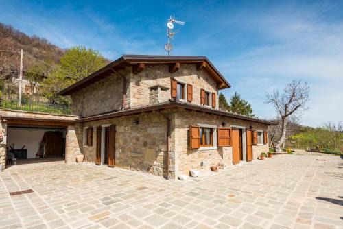 Fanano Villa | Fanano - Panoramic Villa by Alterego