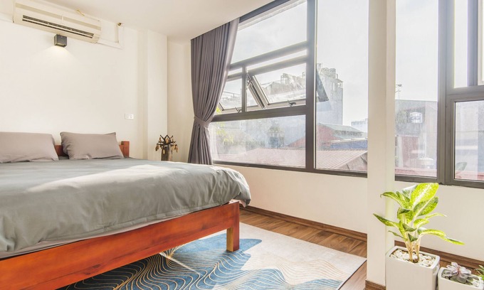 Hang Buom House | ⭐️Fancy HomeStay *Old Quarter* Views Old Town/ Quiet/Private⭐️