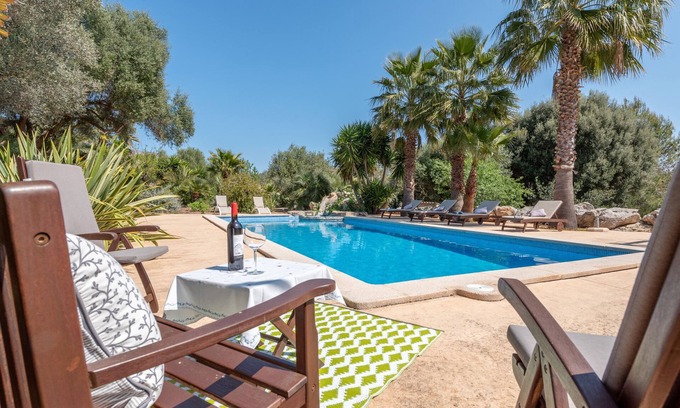 Arta Villa | Fantastic Country Estate with Pool, Whirlpool, Wi-Fi and Garden; Parking Available