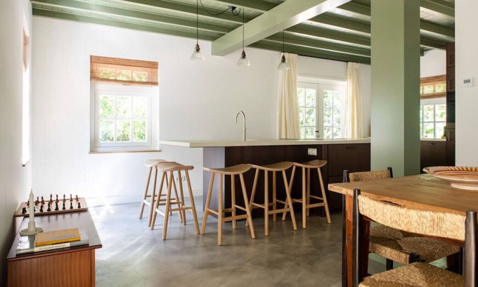Lunteren House | Fantastic family home with a large garden | in the Forest