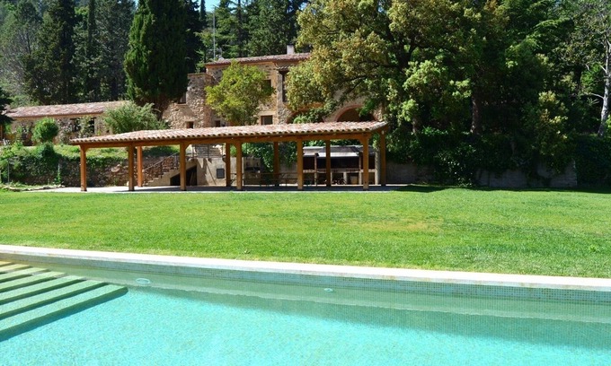 Alcover Villa | Fantastic holiday villa in scenic, private surroundings