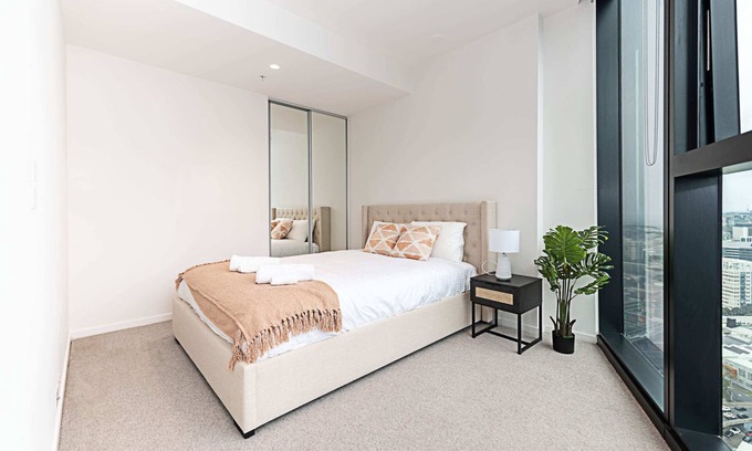 Southbank Apartment | Fantastic Urban Oasis (2BR1B +View+WWS@GF)