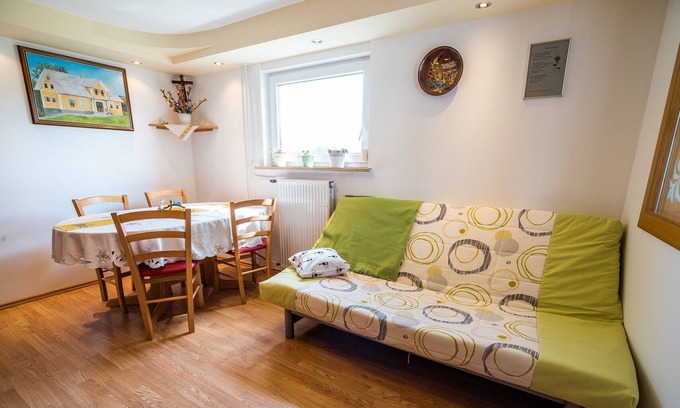 Ivancna Gorica Apartment | Farm Stay Ana - Apartment 2